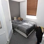 Rent 6 bedroom flat in North East England