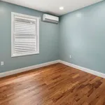 Rent 3 bedroom apartment in Jersey City