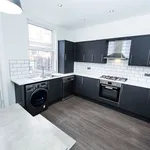 Rent 6 bedroom house in Leeds