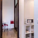 Rent a room of 144 m² in Milan