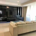 Rent 1 bedroom apartment of 141 m² in Bangkok