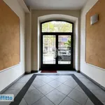 Affitto 2 camera appartamento di 50 m² in Milan