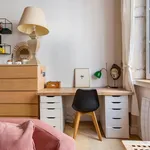 Appartement de 320 m² avec 1 chambre(s) en location à Lyon