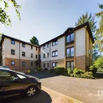 Rent 4 bedroom flat in East Renfrewshire