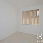 Rent 3 bedroom apartment in Attadale