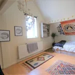 Rent 3 bedroom apartment in Yorkshire And The Humber