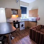 Rent 4 bedroom apartment in Yorkshire And The Humber