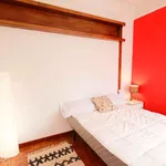 Rent 2 bedroom apartment of 12 m² in Barcelona