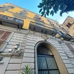 Affitto 2 camera appartamento di 40 m² in Napoli