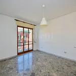 Rent 2 bedroom apartment of 60 m² in Naples