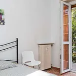 Rent a room in milan