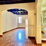 Rent 4 bedroom apartment of 200 m² in Roma