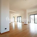 Rent 5 bedroom house of 253 m² in Turin