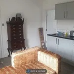 Rent 1 bedroom apartment in Yorkshire And The Humber