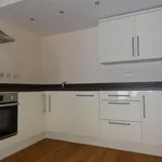 Rent 2 bedroom flat in Leicester