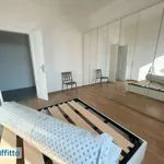 Affitto 3 camera appartamento di 135 m² in Milan