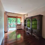 Rent 5 bedroom apartment of 200 m² in Milan