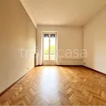 Rent 4 bedroom apartment of 130 m² in Torino