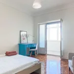 Rent a room in lisbon