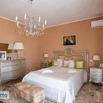 Rent 4 bedroom apartment of 98 m² in Palermo