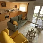 Rent 1 bedroom apartment of 60 m² in Parede