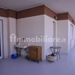 Rent 5 bedroom house of 200 m² in Pescara