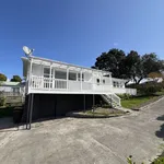 Rent 3 bedroom house in Ōtara-Papatoetoe