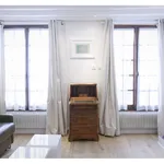 Rent 1 bedroom apartment of 22 m² in Paris