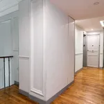 Appartement de 52 m² avec 3 chambre(s) en location à Paris