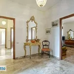 Rent 3 bedroom apartment of 95 m² in Florence