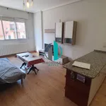 Alquilo 2 dormitorio apartamento de 60 m² en Lardero 