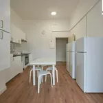 Rent 16 bedroom apartment in Lisbon