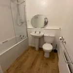 Rent 2 bedroom flat in Scotland