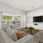 Rent 4 bedroom house in Melbourne