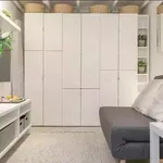 Rent 4 bedroom apartment in Barcelona