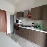 Rent 5 bedroom apartment in Milan