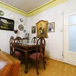 Rent a room of 170 m² in madrid