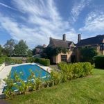 Rent 5 bedroom house of 377 m² in Exeter