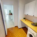 Rent 3 bedroom apartment in Paris