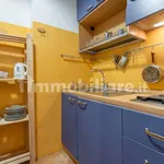 Rent 1 bedroom apartment of 40 m² in Rome