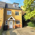 Rent 4 bedroom house in Rayleigh