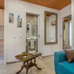 Rent 1 bedroom apartment of 35 m² in Lisbon