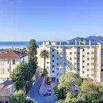 Appartement de 69 m² avec 3 chambre(s) en location à Cannes