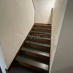 Affitto 5 camera appartamento di 160 m² in Napoli