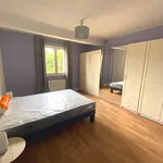 Maison de 107 m² avec 6 chambre(s) en location à plaisir