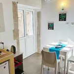 Rent 2 bedroom apartment in Siracusa