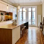 Rent 3 bedroom apartment of 180 m² in Monceau