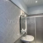 Rent 7 bedroom apartment of 150 m² in Vittoria Apuana