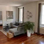 Miete 4 Schlafzimmer wohnung in Zurich