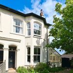 Rent 3 bedroom house in South East England